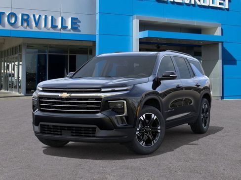 New 2027 Chevrolet Traverse LT w/ Sun and Wheel Package FWD image 6
