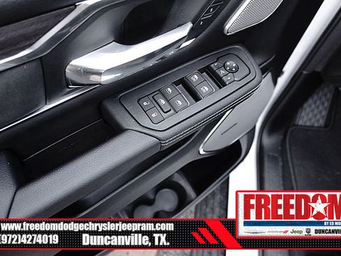 New 2026 RAM 1500 Laramie w/ Night Edition image 40