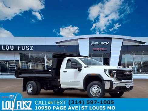New 2026 GMC Sierra 3500 Pro w/ Convenience Package RWD image 1