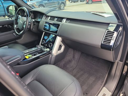 Used 2021 Land Rover Range Rover P525 Westminster Edition image 11