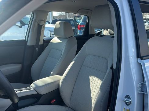 Used 2025 Honda HR-V LX image 10