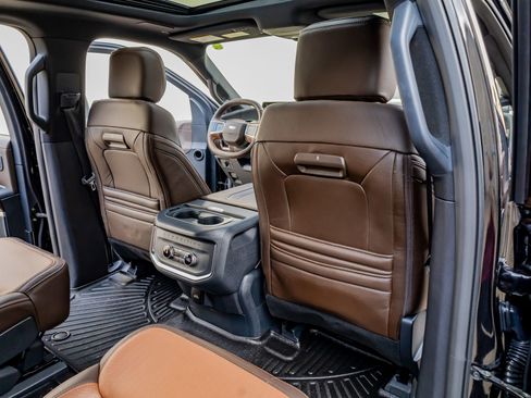 Used 2025 Ford Expedition Max King Ranch AWD/4WD image 30