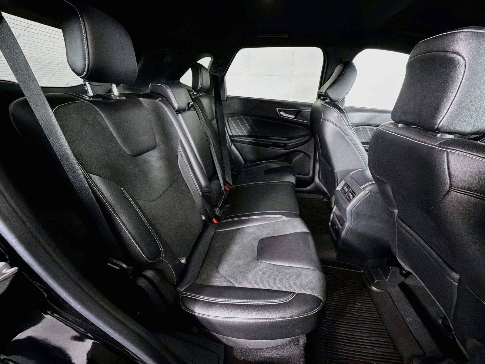 Used 2022 Ford Edge ST AWD/4WD image 29