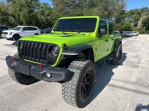Used 2021 Jeep Gladiator Rubicon w/ Cold Weather Group image 2
