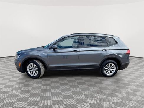 Used 2018 Volkswagen Tiguan S FWD image 4