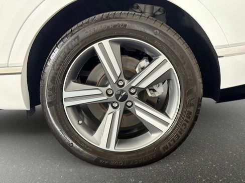 Used 2025 Genesis GV80 3.5T AWD/4WD image 11