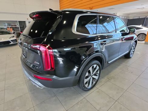 Used 2021 Kia Telluride S FWD image 7