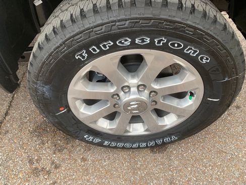 New 2026 RAM 2500 Big Horn AWD/4WD image 10