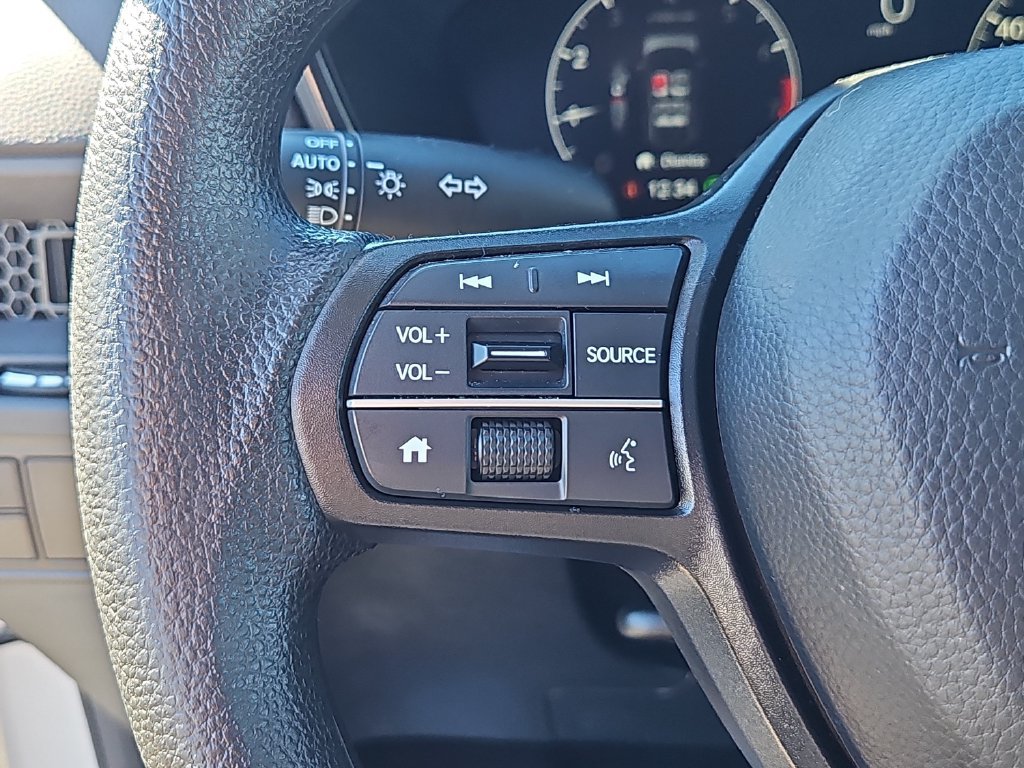 Used 2025 Honda CR-V EX image 21