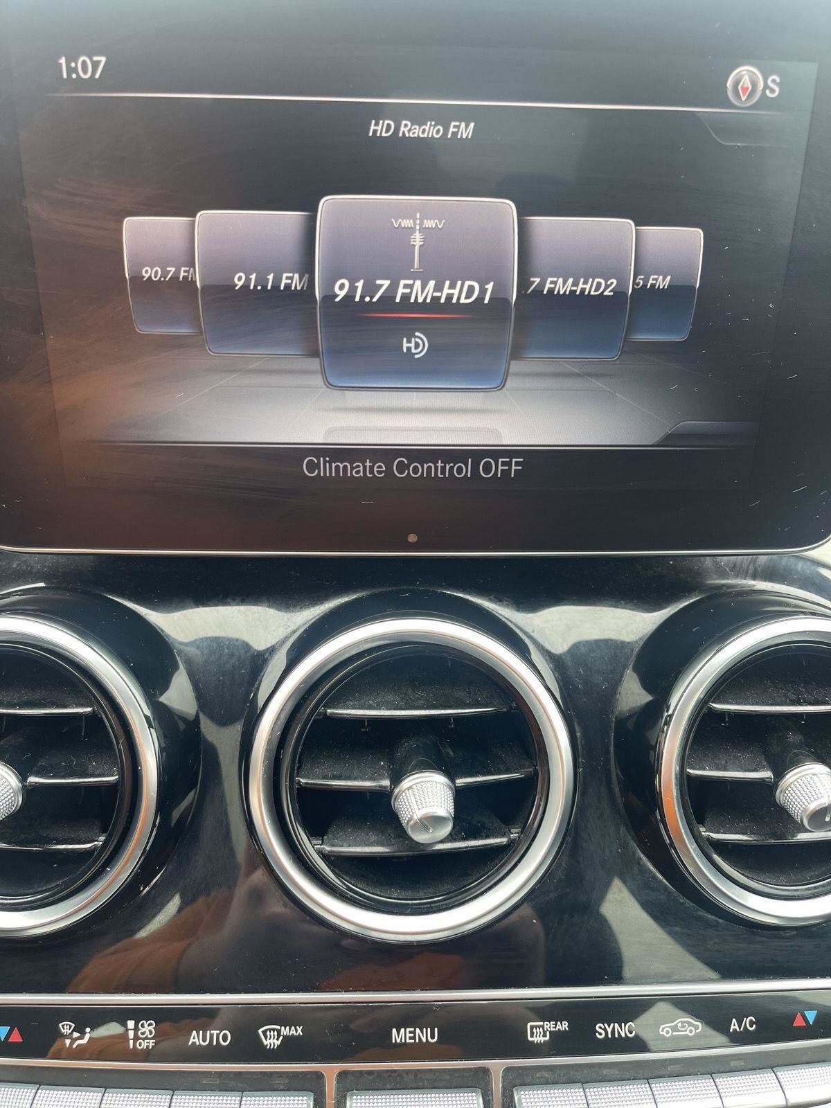 Used 2018 Mercedes-Benz C 300 Sedan image 10