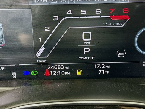 Used 2024 Audi RS Q8 AWD/4WD image 22