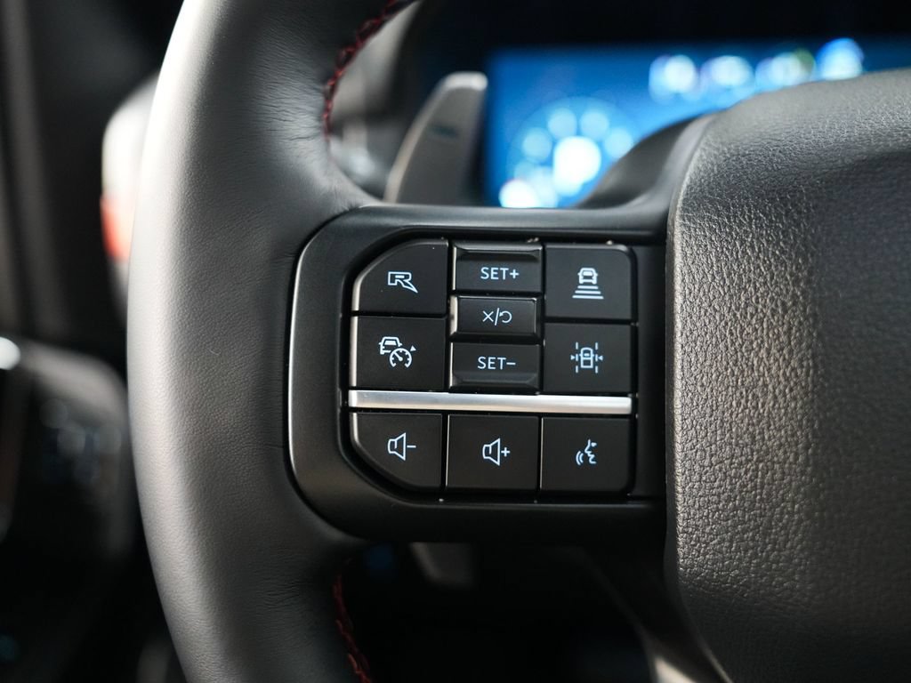 Used 2025 Ford F150 Raptor AWD/4WD image 24