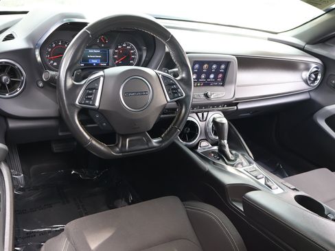 Used 2023 Chevrolet Camaro LT RWD image 15