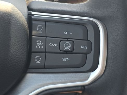 New 2026 Jeep Grand Wagoneer Limited AWD/4WD image 19