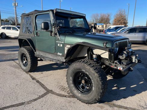 Used 2002 Jeep Wrangler X image 26