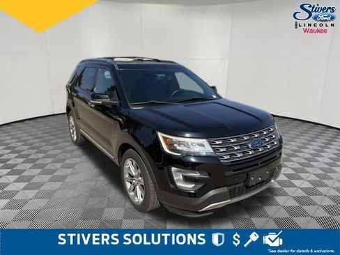 Used 2017 Ford Explorer Limited AWD/4WD image 3