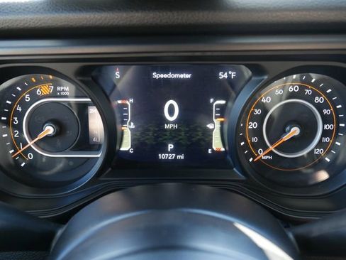 Used 2024 Jeep Wrangler Sport S image 29