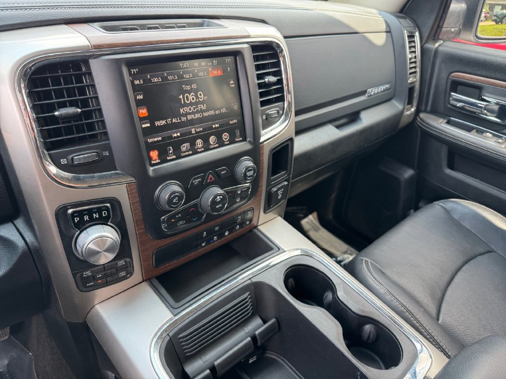Used 2017 RAM 1500 Laramie w/ Convenience Group AWD/4WD image 29