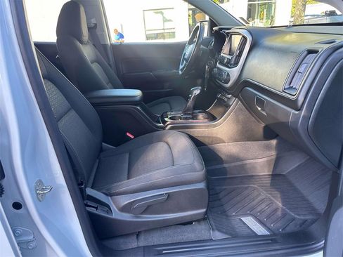 Certified 2022 GMC Canyon Elevation w/ Trailering Package image 15