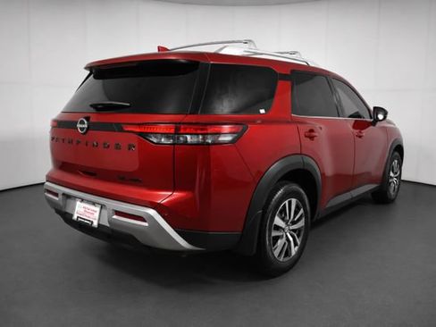 Certified 2023 Nissan Pathfinder SL w/ Lighting Package (N92) AWD/4WD image 4