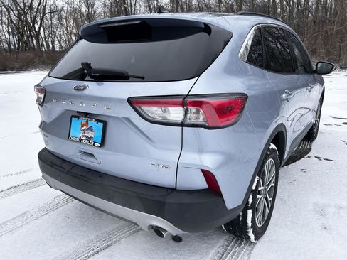 Used 2022 Ford Escape SEL w/ Technology Package image 5