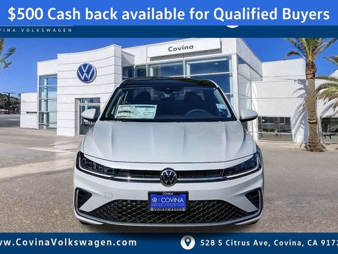 New 2026 Volkswagen Jetta SE image 2