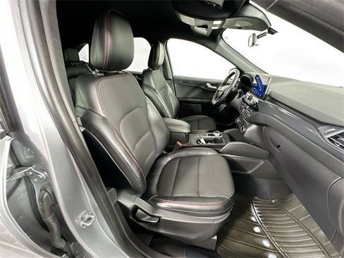 Used 2023 Ford Escape ST-Line Select image 28