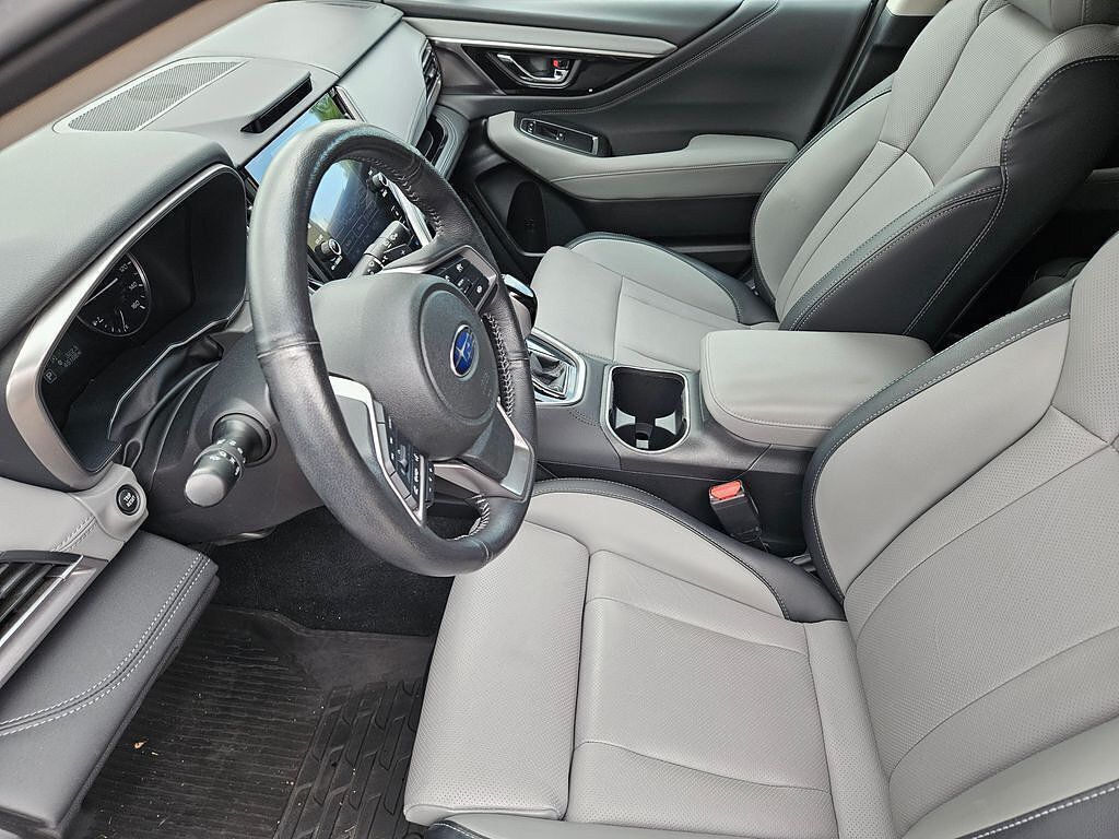 Used 2023 Subaru Outback Limited XT AWD/4WD image 9