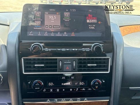 Used 2023 Nissan Armada SL w/ Captain's Chairs Package image 13