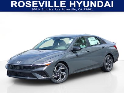 New 2025 Hyundai Elantra SEL