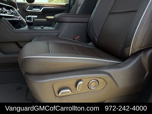 New 2026 GMC Sierra 1500 Denali AWD/4WD image 23