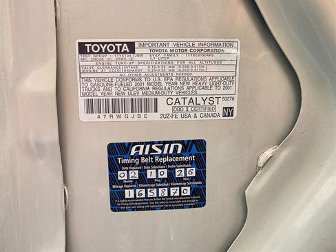 Used 2001 Toyota Sequoia Limited image 55