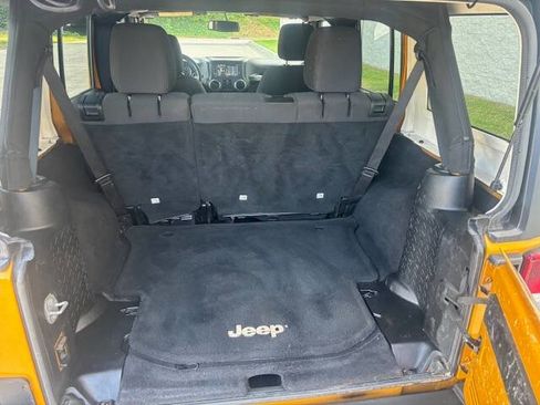 Used 2014 Jeep Wrangler Unlimited Sport w/ Quick Order Package 24S image 11