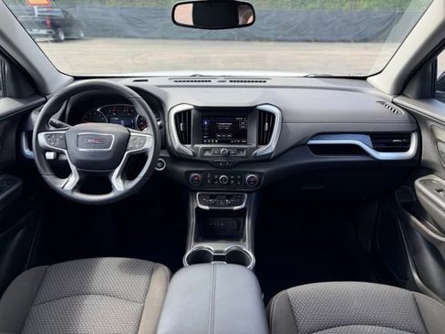 Used 2023 GMC Terrain SLE w/ Driver Convenience Package FWD image 22