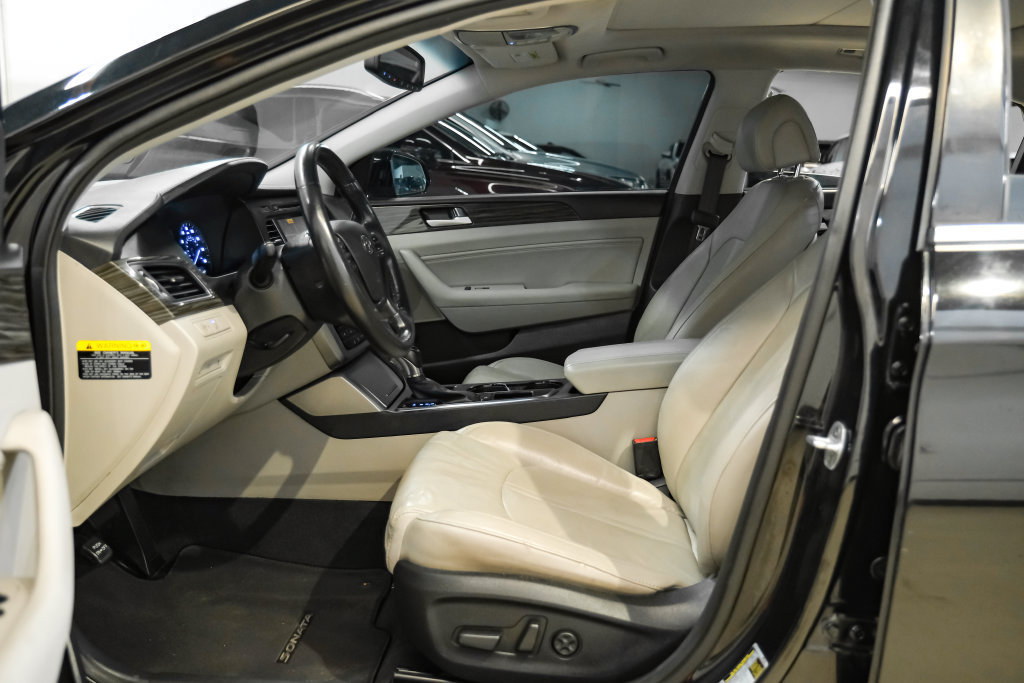 Used 2015 Hyundai Sonata Limited w/ Option Group 05 FWD image 4