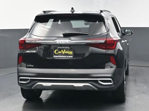 Used 2023 Kia Seltos SX w/ SX Sunroof Package image 4