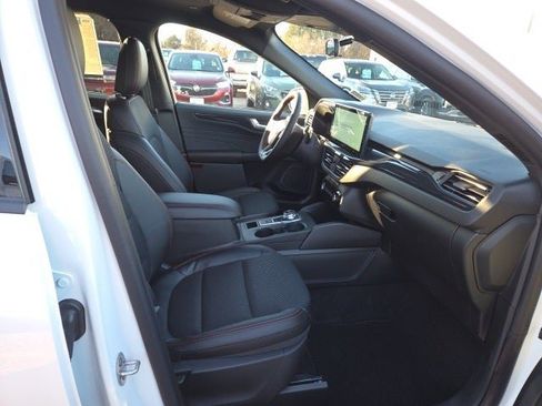New 2026 Ford Escape ST-Line w/ Tech Pack #1 image 34