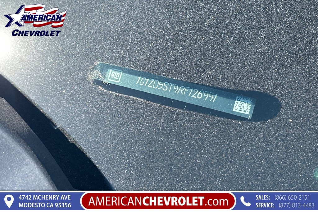 Used 2024 Chevrolet Malibu LT FWD image 3