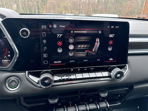 Used 2024 GMC Canyon Elevation w/ Convenience Package image 24