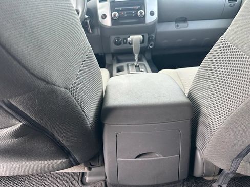 Used 2019 Nissan Frontier SV AWD/4WD image 21