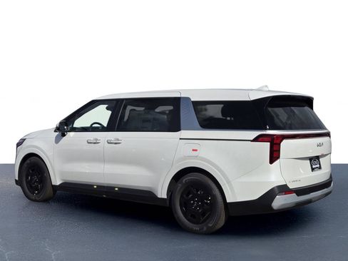 New 2026 Kia Carnival image 11