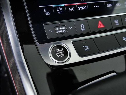 Used 2021 Audi Q8 Premium Plus w/ Premium Plus Package image 25