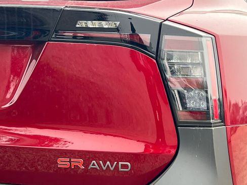 New 2026 Nissan Kicks SR AWD/4WD image 12