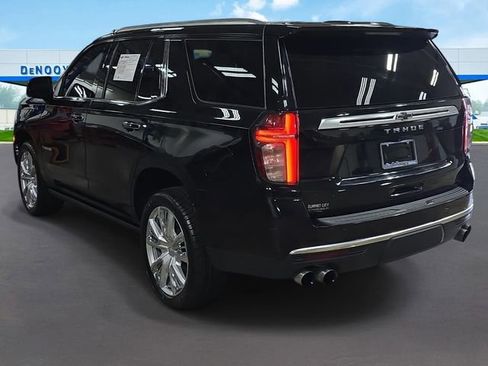 Used 2021 Chevrolet Tahoe High Country w/ Premium Package AWD/4WD image 10