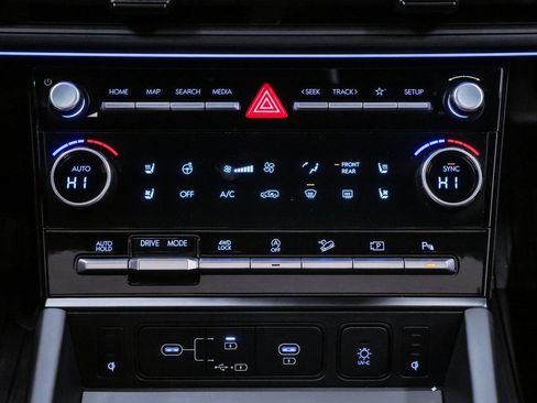 Used 2024 Hyundai Santa Fe Calligraphy image 20