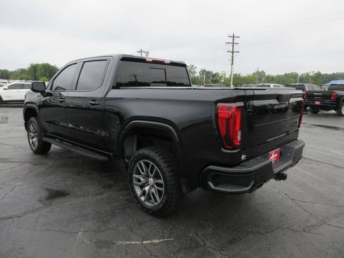 Used 2022 GMC Sierra 1500 AT4 w/ AT4 Carbonpro Edition AWD/4WD image 9