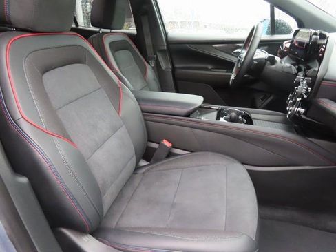 Certified 2024 Chevrolet Blazer EV RS image 37