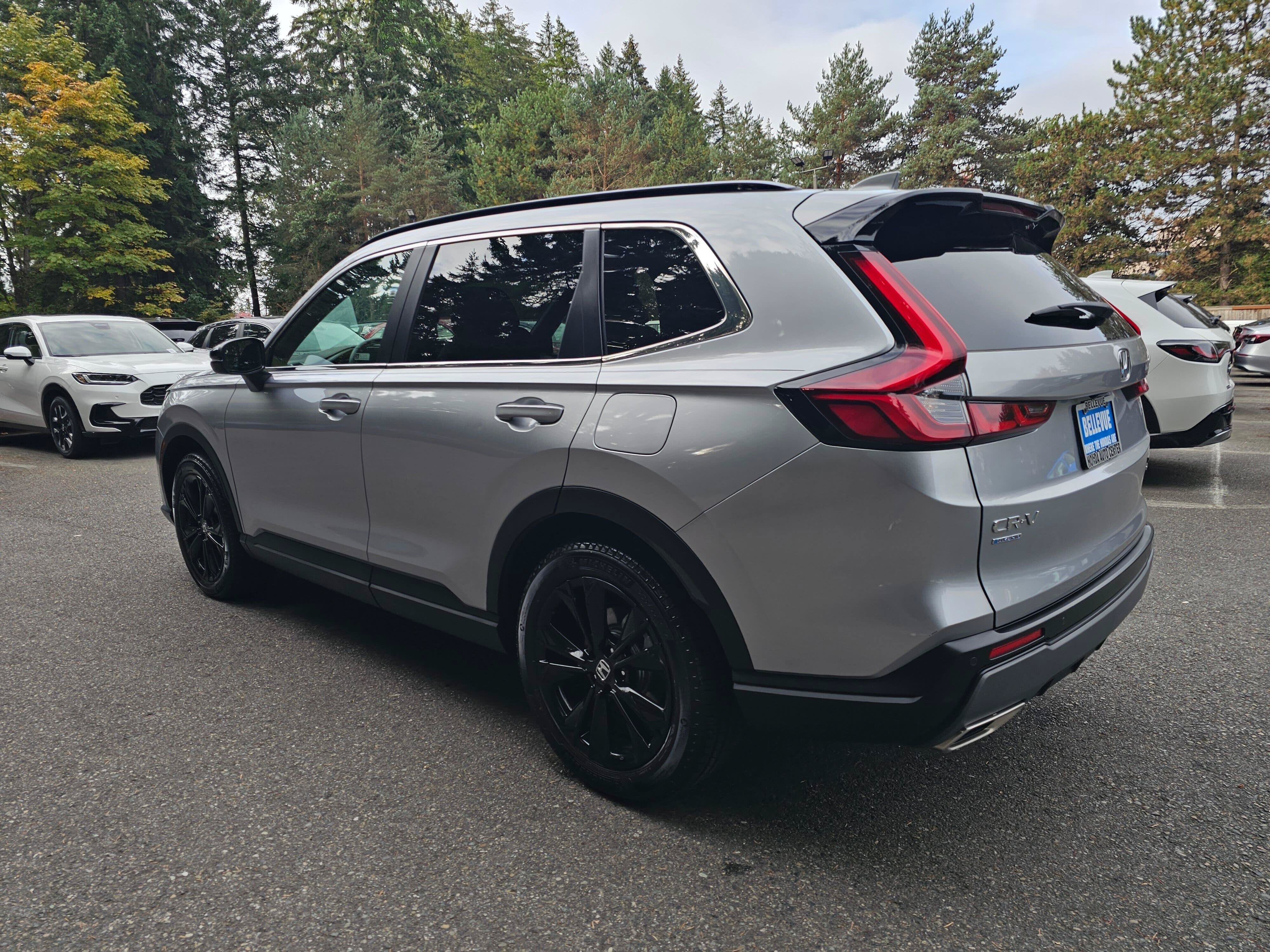 Certified 2024 Honda CR-V Sport Touring image 5