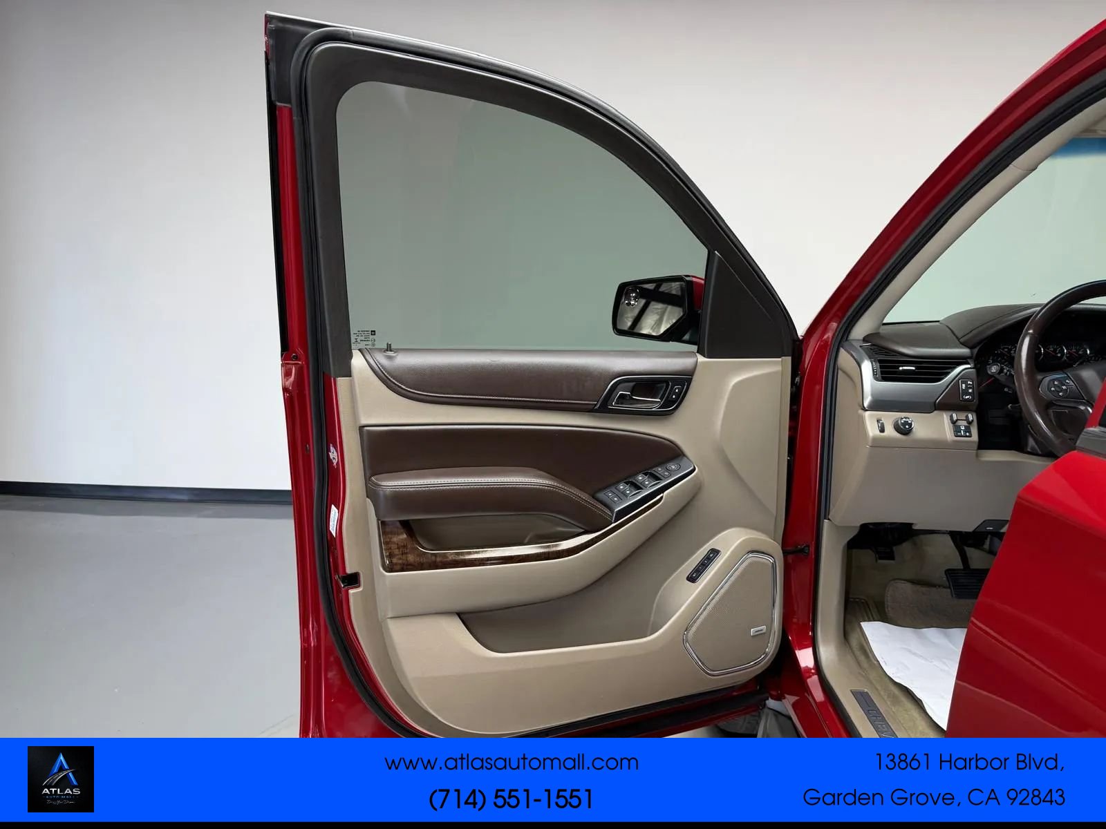 Used 2015 Chevrolet Tahoe LT w/ Max Trailering Package RWD image 28