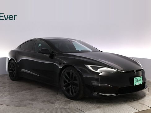 Used 2022 Tesla Model S AWD/4WD image 13